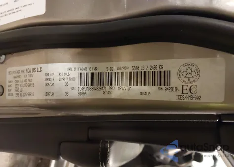 2016 Jeep Cherokee Limited из США, поврежденный, VIN 1C4PJMDB3GW328471